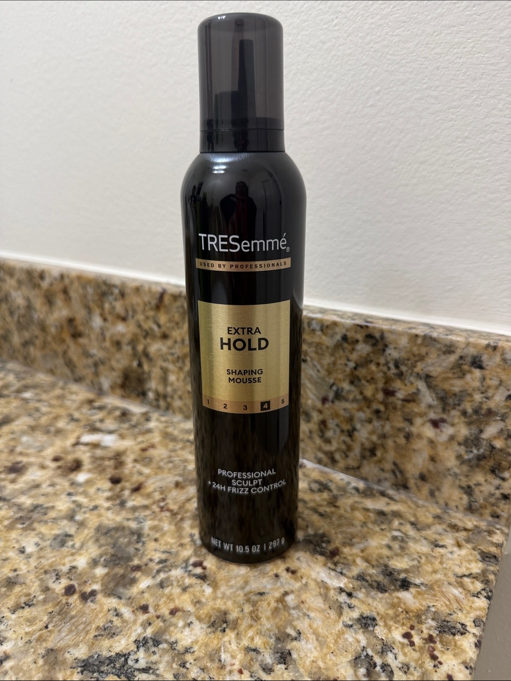 NWT Extra Hold Shaping Mousse professional sculpt 4